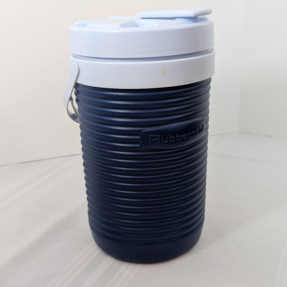 Classic Rubbermaid 1/2 gallon water jug - blue & white 154A